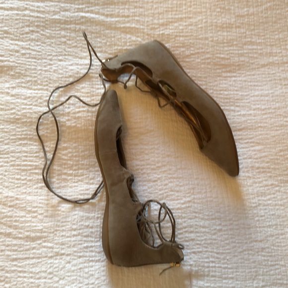 BCBG Generation Tan Faux Suede Tie-up Flat Shoes with Pointed Toe - Picture 14 of 16